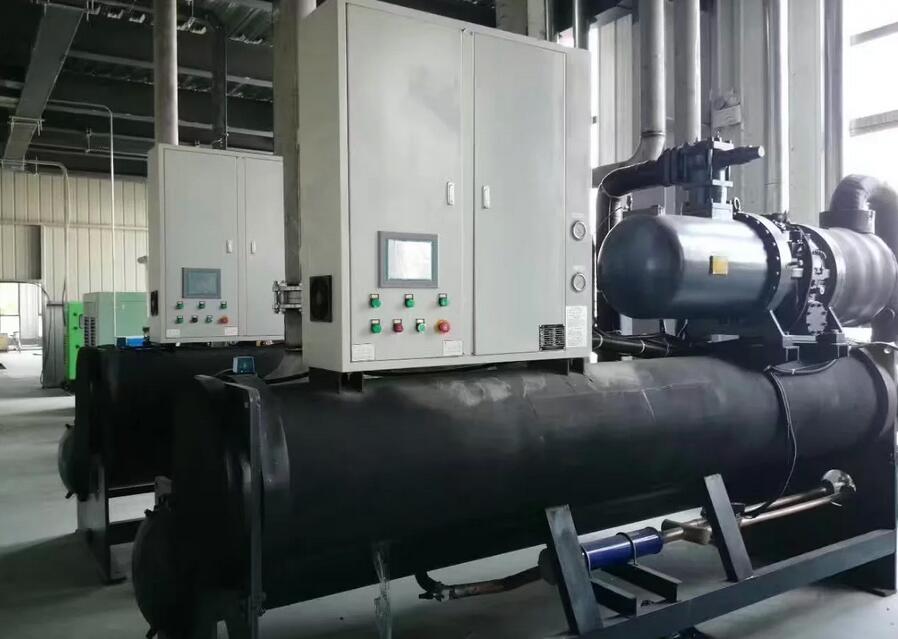 800kw water cooled screw chiller.jpg 800kw water cooled screw chiller.jpg